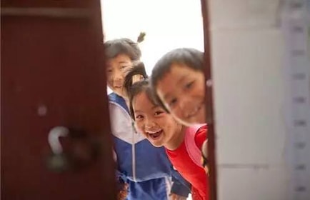 北京小央美儿童美术教育助力腾讯公益：支持“美丽中国”支教老师，让爱发声！